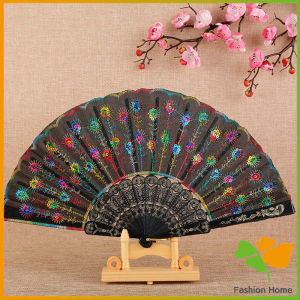 FASHION พัดลูกไม้ ปักด้วยเกล็ดกลิตเตอร์ พัดแต่งขอบลูกไม้สีดำ Lace Folding fan
