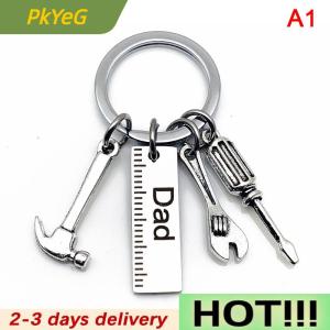 PkYeG Dad Letters Keychains Creative Keyring Handbag Decor Pendant Fathers Day Gifts