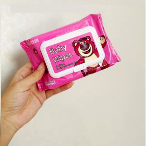 Khăn Giấy Ướt Gấu Dâu Bịch 80 Tờ Bỏ Túi Tiện Dụng