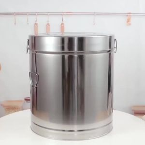 Sealed Food Storage Bin Metal Rice Storage  for Flour Soybean Kitchen