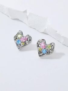 Heart-shaped Sterling Silver Stud Earrings 2025 New Hot-Selling Unique Niche Design Sense High-End Sweet Cool Dopamine