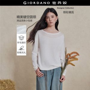 GIORDANO Women Sweaters Lace Panel Elegant Sweaters Crewneck Fashionable Casual Regular Fit Sweaters 18356719