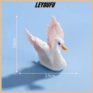 Christmas gift LEYOUFU Cartoon Cute Resin Goose Swan Model Miniature Figurine Car Ornaments Crafts Creative DIY Home Decoration Accessories Gifts