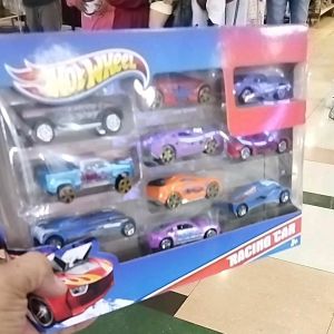 Mainan laki laki Die- Cast H W Isi 10pcs Murah ( Bisa COD)