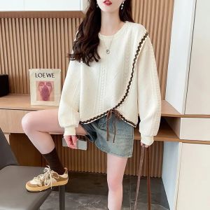 2026 Autumn Winter New Women Fashion Light Luxury Design Sense Irregular Slit T-Shirt Loose Small Short Design Sense Niche Tops2026