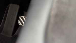 Suitable for 2024 2025 Tesla Model 3 Highland foot brake pedal accelerator pedal car accessories