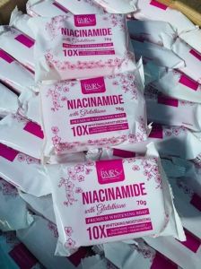 BMRS Niacinamide Soap with Glutathione 70g | Brightening & Moisturizing Face & Body Soap | With Alpha Arbutin & Sakura Extract | Daily Skin Care