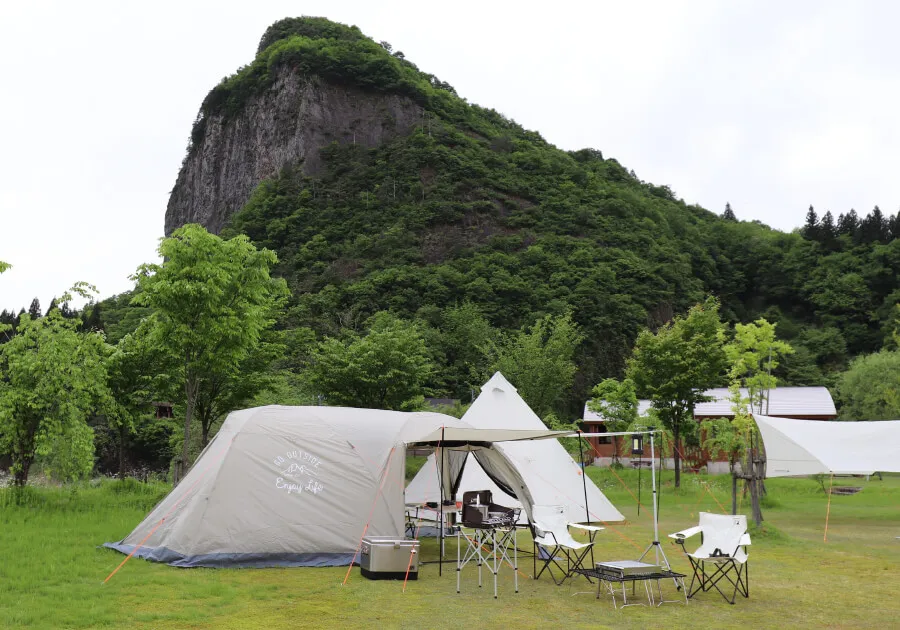 Captain Stag UA0044 Monte Screen Two Room Dome Tent 6 Person