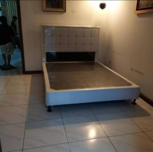 Divan Dipan Kotak Kotak Kokoh Dan Kuat Berbagai Warna GratisOngkir Bandung Cimahi Bergaransi 1 Tahun