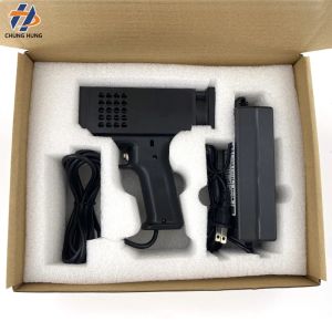 2026 Portable LED ultraviolet flaw detection lamp used for fluorescent detection of paint repair marks on car surfaces black light la