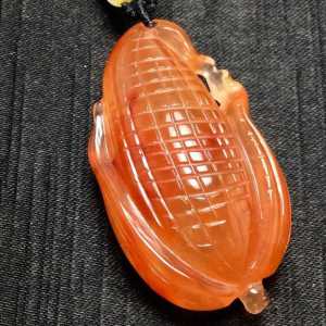 Natural red rabbit fur corn pendant carved corn beautiful color smooth texture exquisite craftsmanship Abundant children and good fortune 👏 Master design superb craftsmanship bright colors extremely rare and beautiful