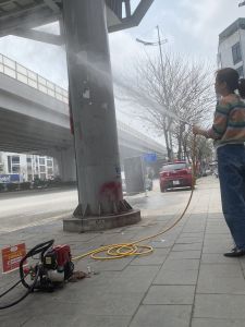 Máy phun thuốc xách tay cho vườn thanh long tại Bình Thuận Turbo TB140