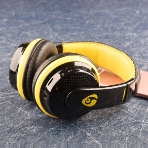 Over Ear Bluetooth Headphone Wireless Headset HiFi Bass Stereo support AUX FM Radio Micro SD Card Play Microphone