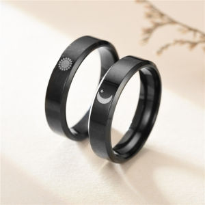 Lovely girls house Simple Moon Sun Couple Ring for Men Women Lovers Black Stainless Steel Wedding Ring Jewelry Gift