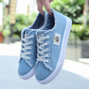 IELGY canvas shoes for women classic versatile comfortable casual flat lace-up shoes