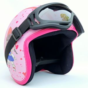 Helm anak yang ada kacamatnya usia 2 3 4 5 6 tahun