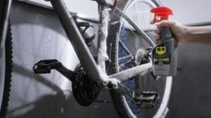 WD40 Bike Chain Lube 180ml - Prevents corrosion & provides long lasting lubrication for bicycle