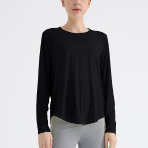 จัดส่งจากจีน [2025] ชุดกีฬาป้องกันแสงแดด เสื้อหลังสวย ผู้หญิง ระบายอากาศ แห้งเร็ว เสื้อฟิตเนส หลวม วิ่ง ฝึกซ้อม โยคะ แขนยาว T เสื้อ 3.8