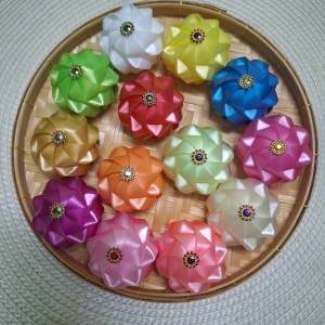 เหรียญโปรยทาน มะลิ (ไม่ใส่เหรียญ) คละสี งานบวช งานบุญ งานพิธีต่างๆ