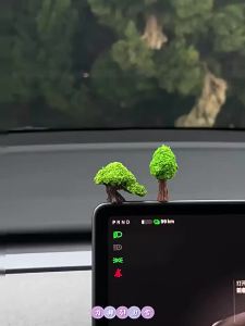 Large Wealth Attracting Green Wishing Tree Car Ornament – Cute Dashboard Console Decor Hand-Painted 1Pc – For Auto Desk Home
