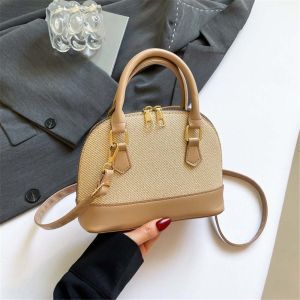 Belfoyer กระเป๋าเปลือกปิดสีมินิ กระเป๋าเหรียญเด็กน่ารัก กระเป๋า crossbody ขนาดเล็กของผู้หญิง