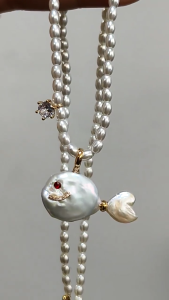 Natural Pearls Fish Pendant Necklace Adorned With Shining Zirconia For Women Everyday Wear Gift