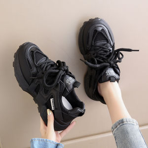 Giày thể thao đen cao cấp cho phụ nữ với giá khuyến mãi 2024 Mùa Xuân/Mùa Hè Kích Thước Nhỏ Mới 34 Giày thể thao thoáng khí không trượt