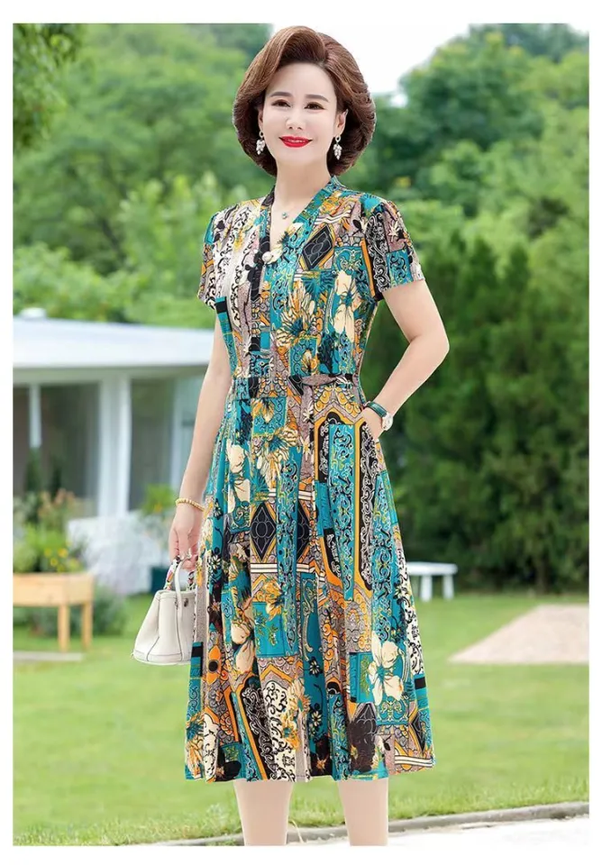 Plus Size Formal Floral Embroidery Modern Cheongsam Dress