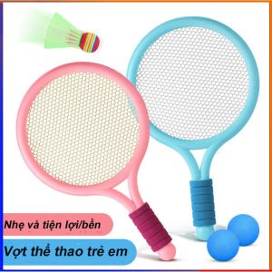 Bộ Vợt Cầu Lông Đồ Chơi Ngoài Trời Cho Trẻ Em gồm một 1 quả bóng tennis và 1 cầu lông,Giúp con bạn tập thể dục
