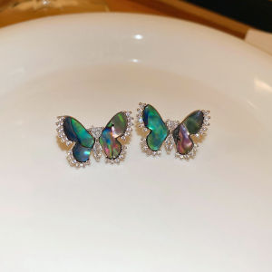 เข็มกลัดสีเงินคุณภาพสูงผีเสื้อฤดูร้อนหูเบาระหว่า งต่างหูหวาน