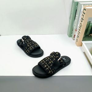 JANITRA OFFICIAL SHOP || SARA Sandal Platform Wanita Tali Gesper Motif Rajut