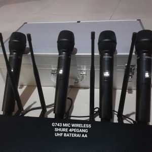G743 MIC WIRELESS 4 PEGANG WIRELES PRO UHF PROFESIONAL VOKAL PREMIUM ARTIS MICROPHONE MIK WIRELES SE