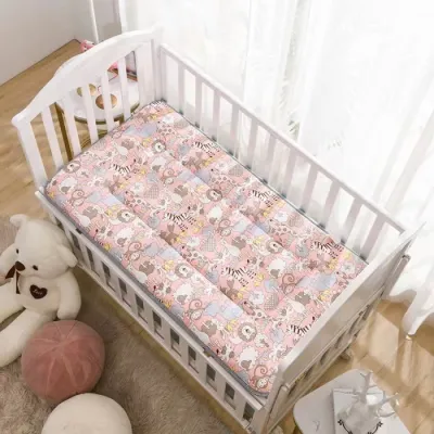 A cotton crib mattress cotton kindergarten children padded mattress 60*120 baby nap mattress