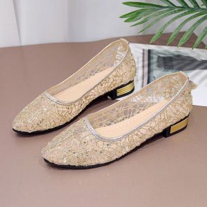 Summer Mesh Cloth Hollow Single Shoes Flat Mesh Breathable Casual Womens Shoes One Foot Flat Heel Fashion Korean Board Shoes