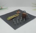 Harga hemat Gembok 40,30 mm + Cantolan Gembok / Paket Gembok Dan Cantolan / Gembok + Cantolan Gembok + Grendel Pintu Stainles / Overpal Tebal / Paket Gembok Pres Kuningan 25mm + Cantolan Gembok 3Inch. 