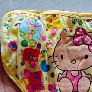 Celana Dalam Anak Cewek Usia 8-10 Tahun Motif Hello Kitty