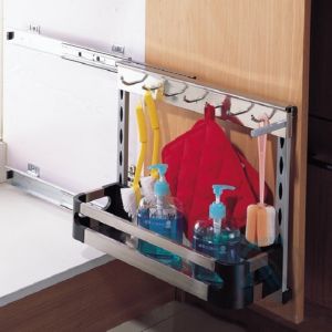 Giá Đựng Chai Lọ Tẩy Rửa EUROGOLD Đáy Đặc EU0625 (Chiều Rộng Tủ 200mm) - Thiết Kế Nhỏ Gọn - Ray Trượt Âm Giảm Chấn Cao Cấp - Hàng Chính Hãng