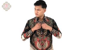 BAJU BATIK PRIA KEKINIAN batik pria untuk pesta pernikahan baju batik aluna Baju Batik Pria Lengan Panjang Premium Aluna PCW 029