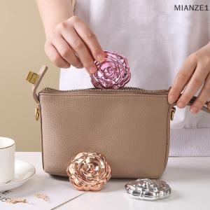 WHPHous กระจกขนาดเล็กแบบพกพาย้อนยุคดอกกุหลาบกระจกขนาดเล็กกระจกสองด้านขนาดกะทัดรัดเครื่องมือความงามของขวัญ