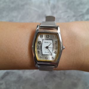 Đồng hồ nữ mandy lii mặt trãi tia second hand si nhật- đã qua sử dụng