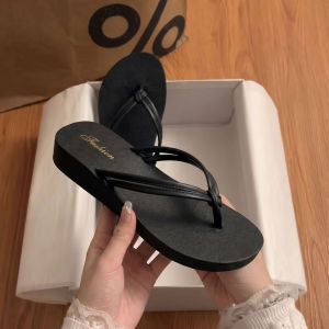 Free Shipping Thick-Soled Wedge-Heeled Flip-Flops For Women Suitable For Outdoor Wear With A Flat Sole Double Straps And A Beach Design Providing Non-Slip Protection