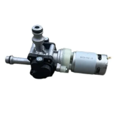 Máy rửa xe ô tô Máy bơm pít tông rửa xe áp lực cao Máy bơm nước động cơ di động 21V
