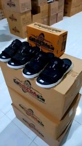 Sandal Pria Distro Lozta Sl Scater High Quality / Sandal Cowok Traveling