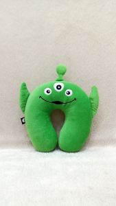 Bantal Leher Headrest Karakter Bahan Velboa Headrest  Anti Pegel