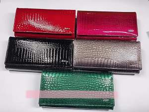 AU Long genuine leather womens wallet for export long patent leather crocodile pattern wallet Russia OZON AliExpress JOOM