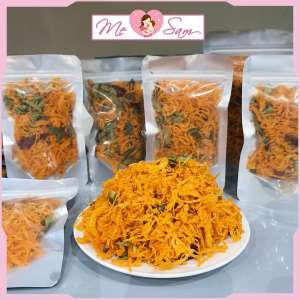 300g Gà khô lá chanh chuẩn loại 1 đồ ăn vặt ngon giòn đậm vị đồ ăn vặt Shop Mẹ Sam