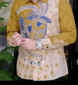Kemeja Batik Pria Slimfit Premium / kemeja Batik solo