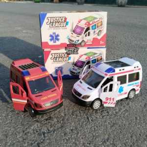 BUKA TUTUP PINTU | Mainan Ambulance Electric Universal 89 601A Ada Lampu Dan Suara | Mainan Anak Mobil Ambulan Kemasan Dus Ukuran Sedang | Mainan Mobil Ambulance Murah