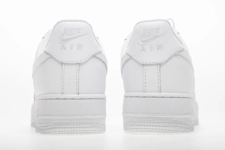 Gi%C3%A0y%20th%E1%BB%83%20thao%20Nike%20Air%20Force%201%20,%20ch%E1%BA%A5t%20li%E1%BB%87u%20da%20cao%20c%E1%BA%A5p%20,%20thi%E1%BA%BFt%20k%E1%BA%BF%20th%C3%B4ng%20minh%20,%20phong%20c%C3%A1ch%20tr%E1%BA%BB%20trung%20va%20n%C4%83ng%20%C4%91%E1%BB%99ng%20ph%C3%B9%20h%E1%BB%A3p%20v%E1%BB%9Bi%20m%E1%BB%8Di%20trang%20ph%E1%BB%A5c%20-%20Image%206