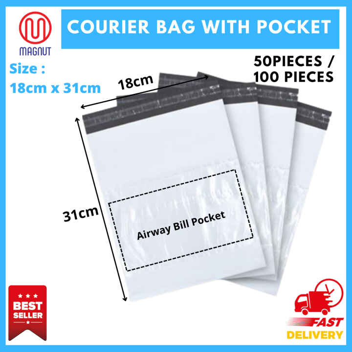 Courier bag deals with pocket